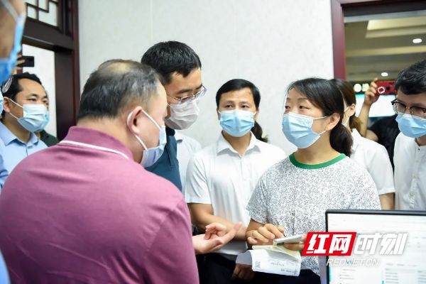 遂宁最新医保套现24小时微信方法分析(最方便真实的遂宁医保卡提现套取微信方法)